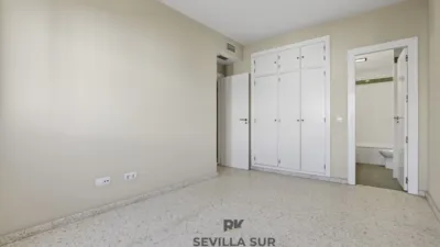 Apartment on Austria Street photo 23