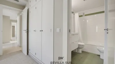 Apartment on Austria Street photo 37