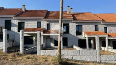 Terraced house on Calle de Curros Enríquez photo 2