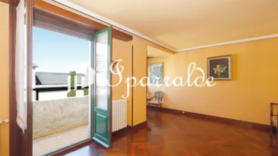 Flat on Calle Escuelas photo 8