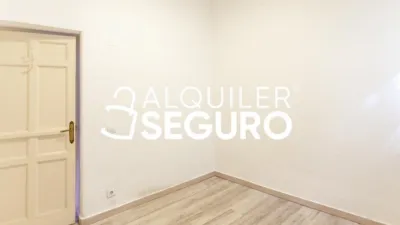 Piso en alquiler en Centro - Imagen 8