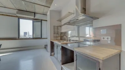 Loft in photo 11