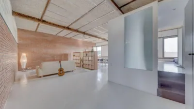Loft in photo 5
