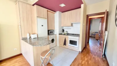 Piso en alquiler en Calle Piquete, Cascajos-Piqueras (Logroño) de 700 €<span>/mes</span>