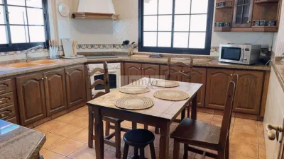 Semi-detached chalet on Calle Aceviño, 25 photo 8