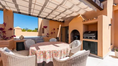 Duplex Penthouse in El Paraíso-Atalaya-Benamara photo 5