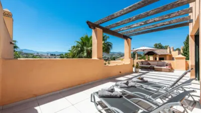 Duplex Penthouse in El Paraíso-Atalaya-Benamara photo 9