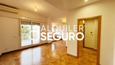 Ático en alquiler en Chamberi - Imagen 4