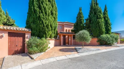 Chalet in Sotogrande Costa photo 2