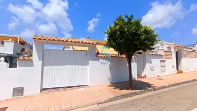 Casa – San Fulgencio, Urbanización La Marina-El Oasis - Más