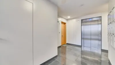Apartment on Pedro Fernández Serrano Street photo 64