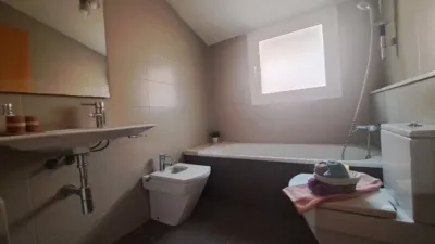 Duplex in Centre photo 17