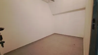 Duplex in Centre photo 37