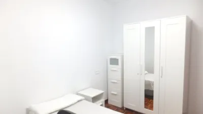 Piso en alquiler en Travesía de Acella, Ermitagaña-Mendebaldea-Etxabakoitz (Pamplona - Iruña) de 1.600 €<span>/mes</span>