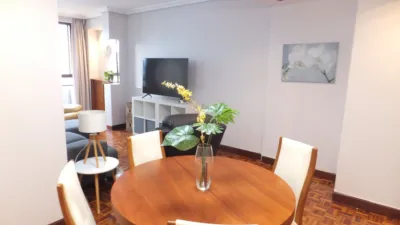 Piso en alquiler en Travesía de Acella, Ermitagaña-Mendebaldea-Etxabakoitz (Pamplona - Iruña) de 1.600 €<span>/mes</span>