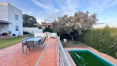 Chalet in Gerena photo 5