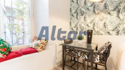 Piso en alquiler en Centro - Imagen 2