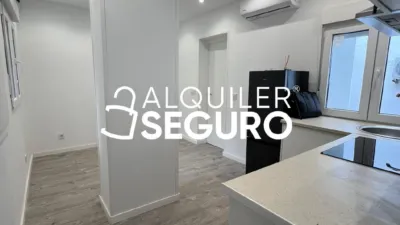 Piso en alquiler en Ciudad Lineal - Imagen 2