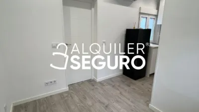 Piso en alquiler en Ciudad Lineal - Imagen 5