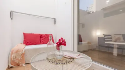 Flat on Calle Cl U de Maig, No. 15 photo 16