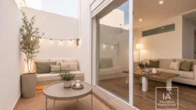 Flat on Calle Cl U de Maig, No. 15 photo 24