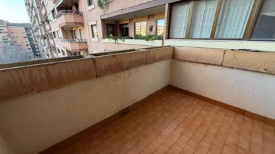 Piso en alquiler en Avenida de Pío XII, Centro (Logroño) de 850 €<span>/mes</span>