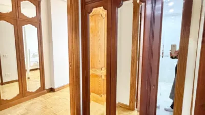 Piso en alquiler en Avenida de Pío XII, Centro (Logroño) de 850 €<span>/mes</span>