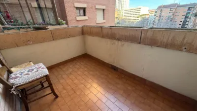 Piso en alquiler en Avenida de Pío XII, Centro (Logroño) de 850 €<span>/mes</span>