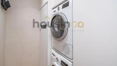 Apartment in Salamanca District photo 11