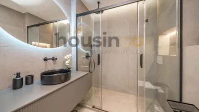 Apartment in Salamanca District photo 25