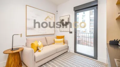 Apartment in Salamanca District photo 32