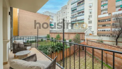 Apartment in Salamanca District photo 35
