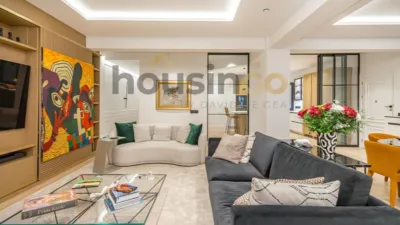 Apartment in Salamanca District photo 3