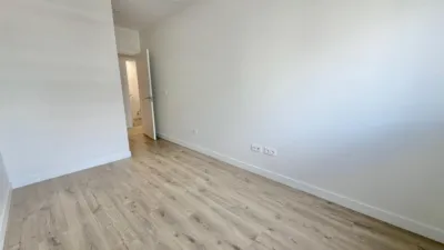 Piso en alquiler en Calle Ps Maria Moliner, San Adrián-La Cava-El Arco (Logroño) de 1.100 €<span>/mes</span>