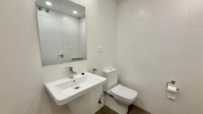 Piso en alquiler en Calle Ps Maria Moliner, San Adrián-La Cava-El Arco (Logroño) de 1.100 €<span>/mes</span>