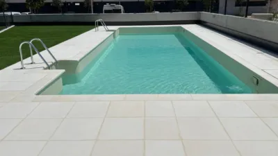 Piso en alquiler en Calle Ps Maria Moliner, San Adrián-La Cava-El Arco (Logroño) de 1.100 €<span>/mes</span>