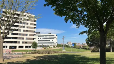 Piso en alquiler en Calle Ps Maria Moliner, San Adrián-La Cava-El Arco (Logroño) de 1.100 €<span>/mes</span>