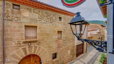 Casa en venta en Calle de Esperanza, Mañeru de 590.000 €