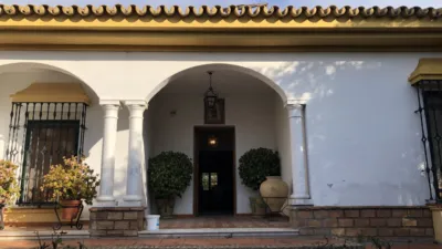 Chalet in Gines photo 3