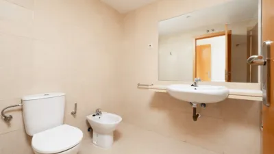 Piso en alquiler en Paseo de la Alameda de Osuna - Imagen 11