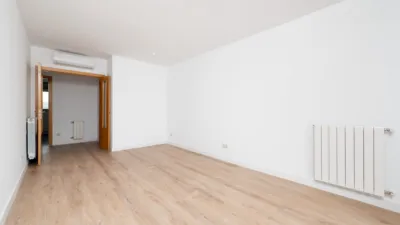 Piso en alquiler en Paseo de la Alameda de Osuna - Imagen 4