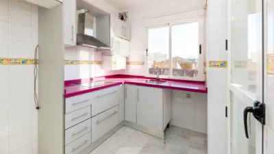 Piso en venta en Calle del Escudo, 8, Casco Antiguo (Churriana de La Vega) de 103.500 €