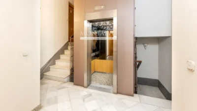 Ático en venta en Calle Gran Vía de Colón, 2, cerca de Calle Reyes Católicos, Centro-Catedral (Granada Capital) de 750.000 €