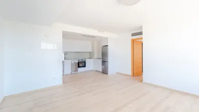 Apartment on Avenida del Maestro Rodrigo, 107 photo 5