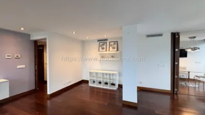 Apartment in Plaza de Euskadi photo 6