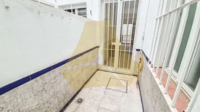 Piso en calle Teodosio photo 14