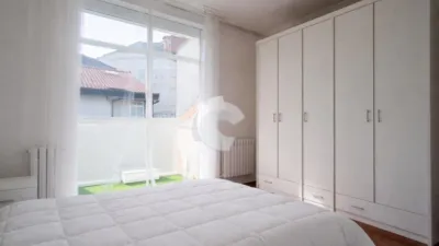 Piso en alquiler en Calle Villavalencia, A Carballeira (Ourense Capital) de 800 €<span>/mes</span>