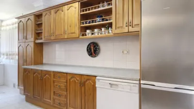 Apartment in Avenida de Andalucía Area photo 14