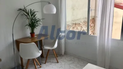 Piso en alquiler en Centro - Imagen 3