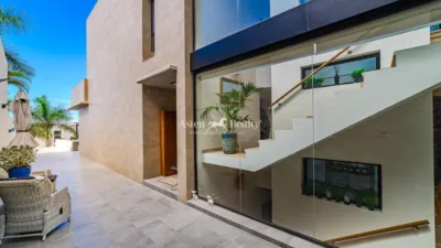 House on Calle Luxemburgo photo 16